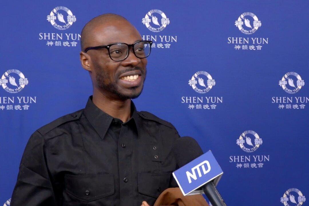 Shen Yun Artists ‘Captivate the Soul,’ Says Author