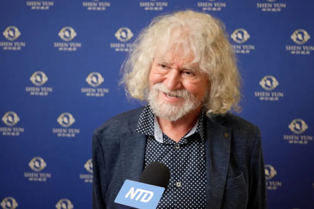 Ladislav Vrchovský: Shen Yun Enlightens the People and Encourages Them to Return to Kindness