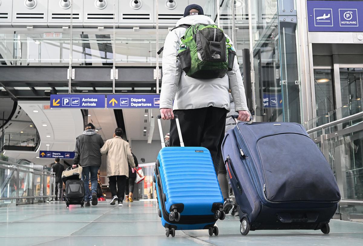 Quebec Consumer Protector Urges Caution Around Air Ticket Prices Too Good to Be True