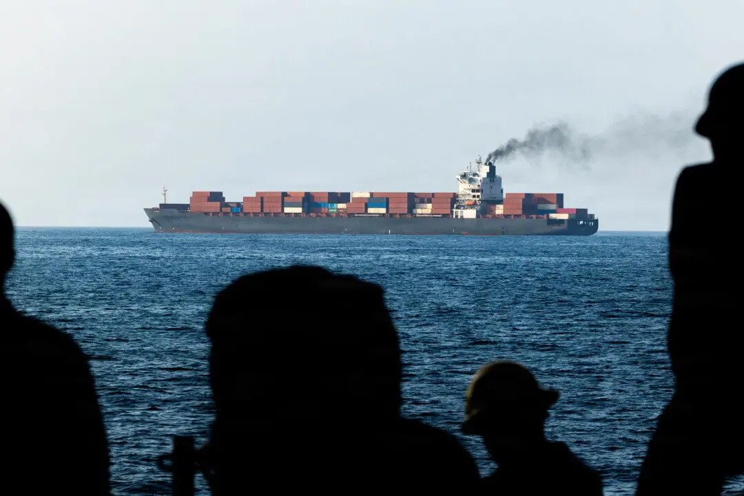 Trump Suggests Beijing’s Help for Iran Is Limited