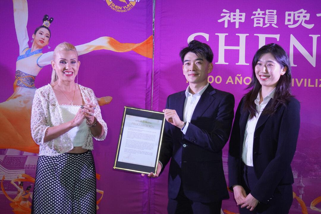Councilwoman Says Shen Yun ‘Fulfills You in Every Way’