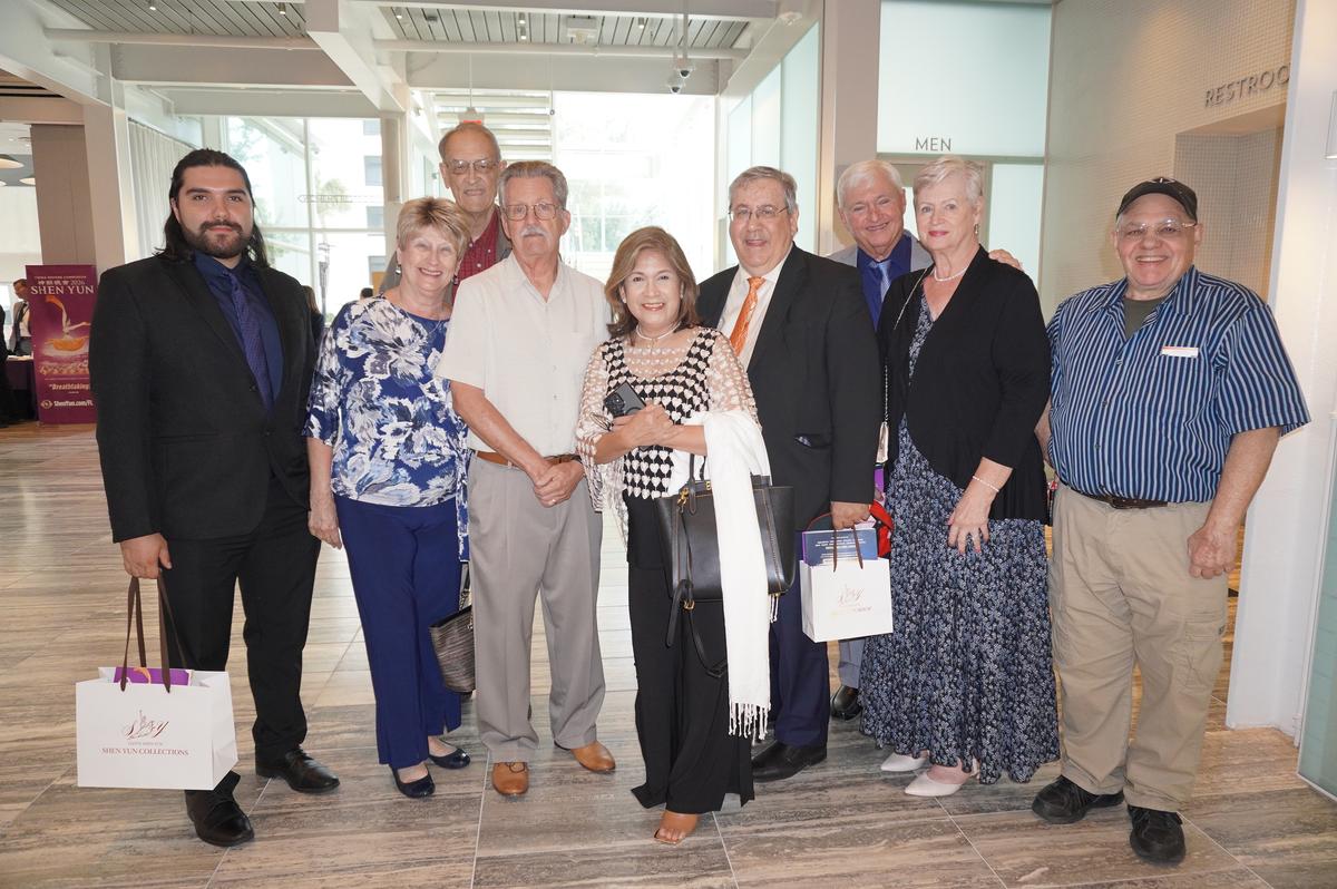 It’s Amazing How Brave Shen Yun Artists Are, Says Organization Chairman