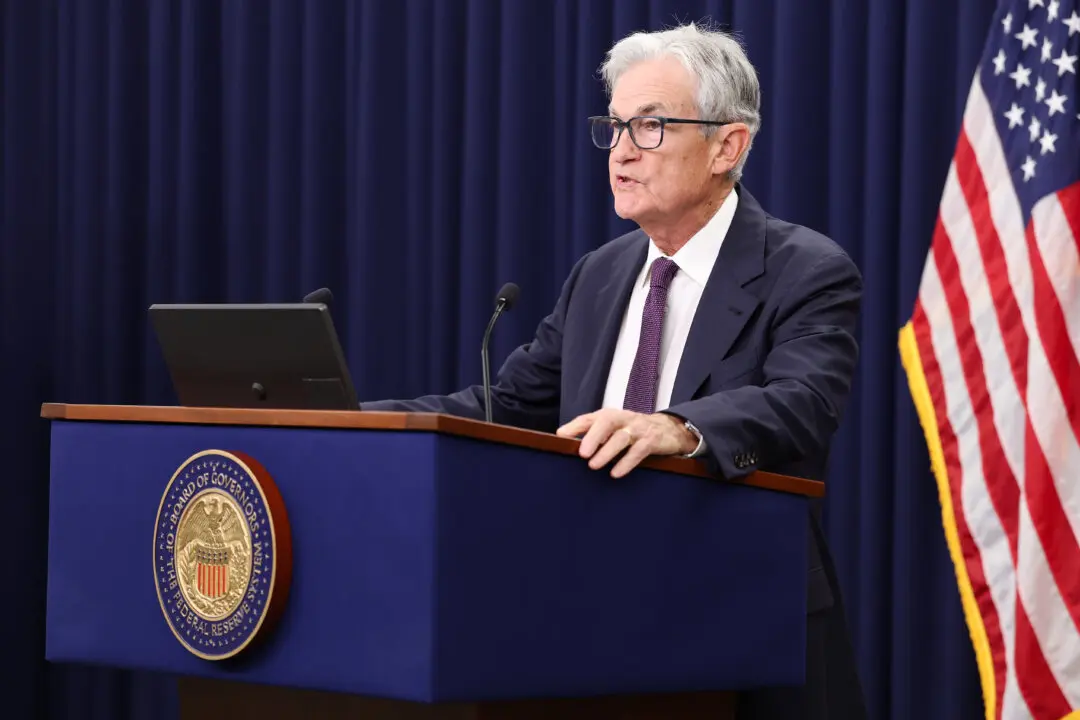 Fed Leaves Interest Rates Unchanged