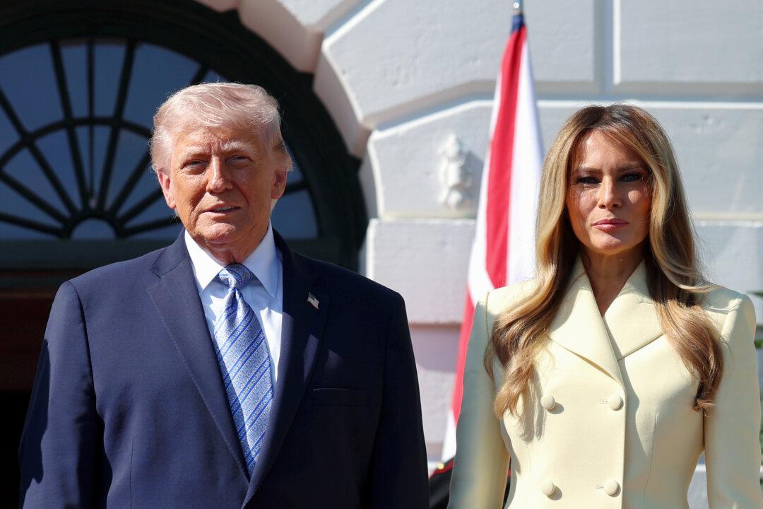 LIVE NOW: President Trump, First Lady Hold Celebration to Honor America’s Military Mothers
