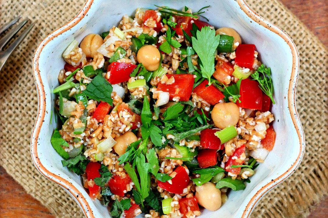 Make This Salad When It’s Too Hot To Cook
