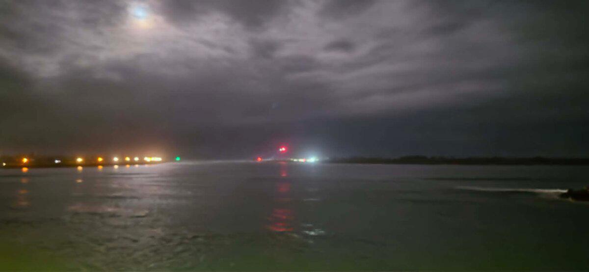 An image captured on the evening of May 4 off the coast of Ballina, NSW, as the tragic situation unfolded. (Courtesy of Nick Duffy)