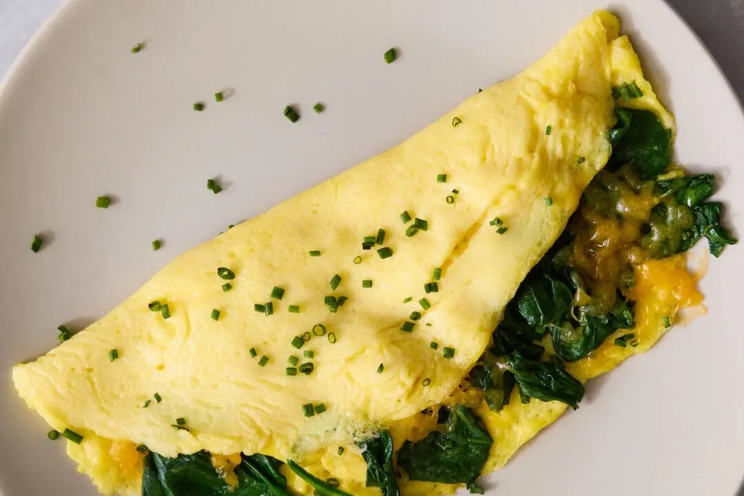 This Is the Only Way I’ll Ever Cook an Omelet