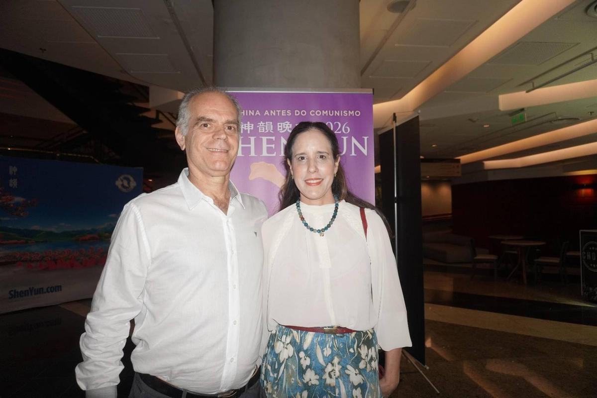 Shen Yun’s Artists Perform ‘With God Beside Them’: Brazilian Business Owner Deeply Moved by Performance