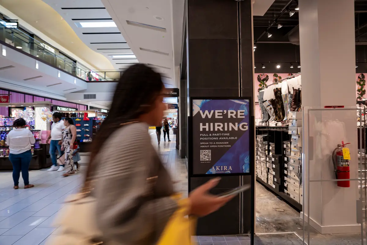 US July Private‑Sector Job Growth Totals 44,000, Below Market Forecast