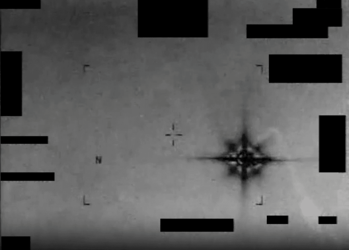 Here Are the New UFO Photos Released by Pentagon