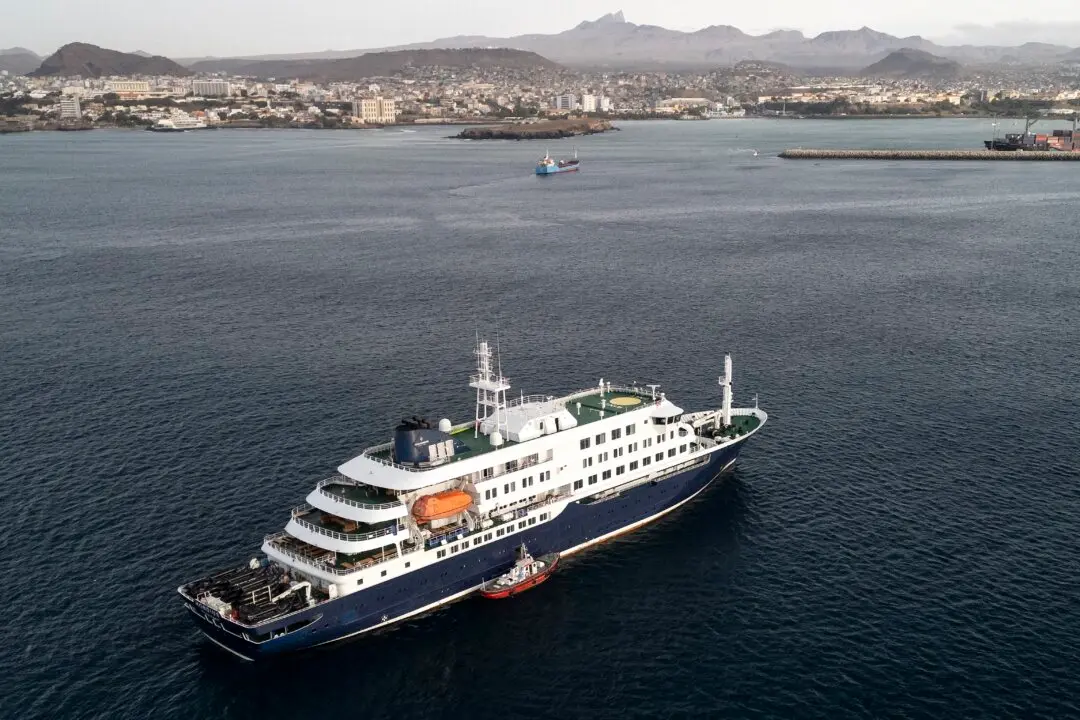 Americans Aboard Hantavirus-Hit Cruise Ship Will Quarantine in Nebraska, Says CDC