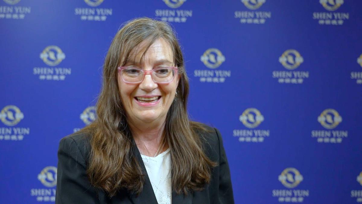 Ballet Director Impressed With Shen Yun Dancer’s ‘Spectacular Technique’