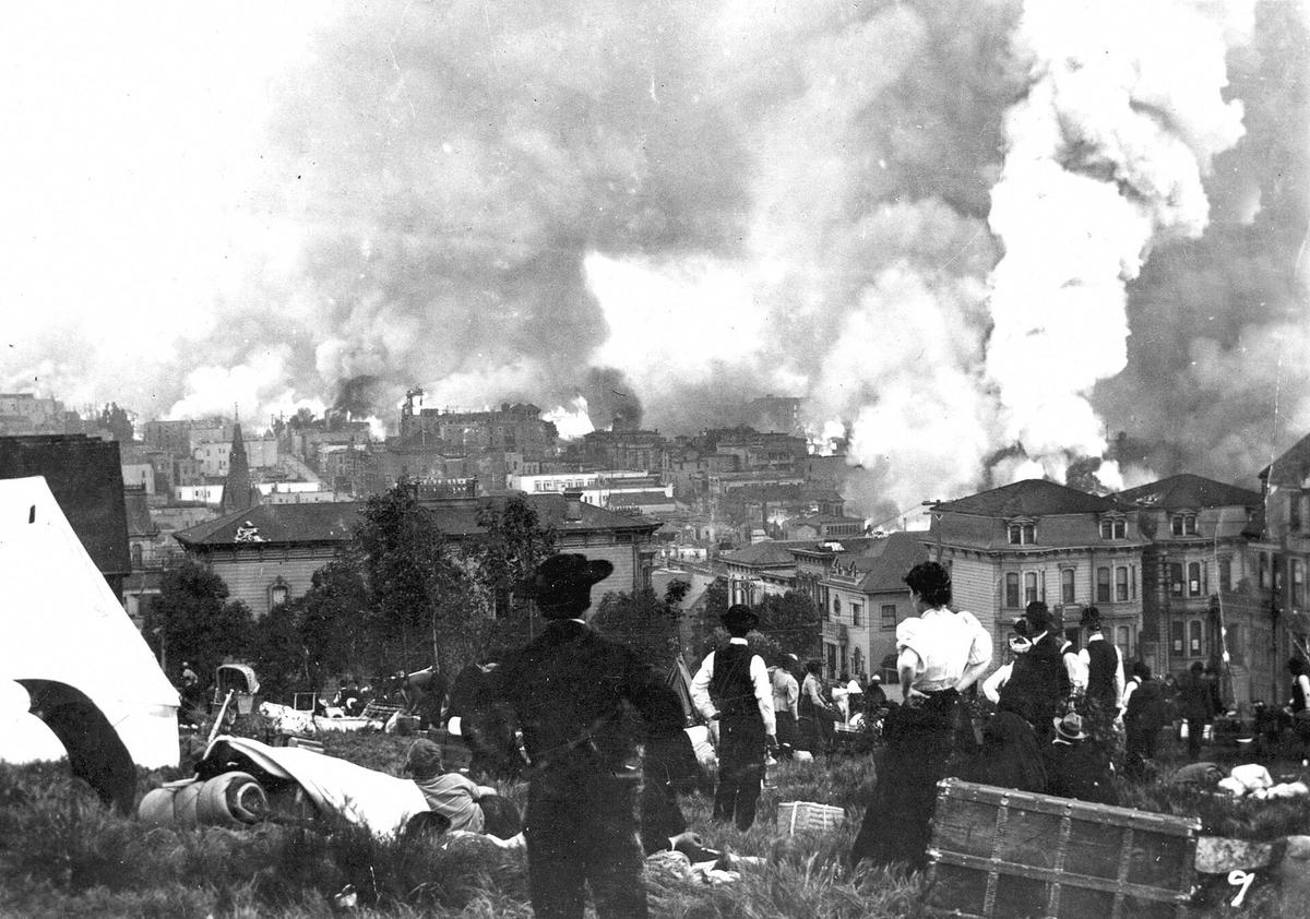 There came a point where survivors could only watch the damage from the safe area at Golden Gate Park. (Public Domain)