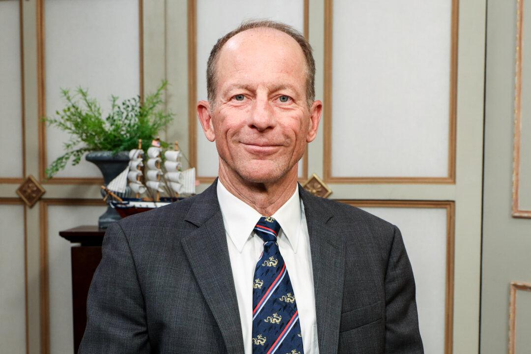 Former U.S. Assistant Secretary of State David Stilwell in Washington on June 21, 2022. Stilwell, who previously served a two-year stint in the U.S. Embassy in Beijing, noted that before the regime began persecuting Falun Gong 27 years ago, even some senior officials’ families had taken it up. (Matthew Pearson/CPI Studios)