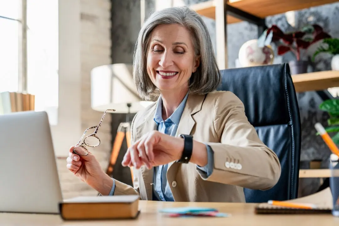 What Happens if I Keep Working While Earning Social Security?