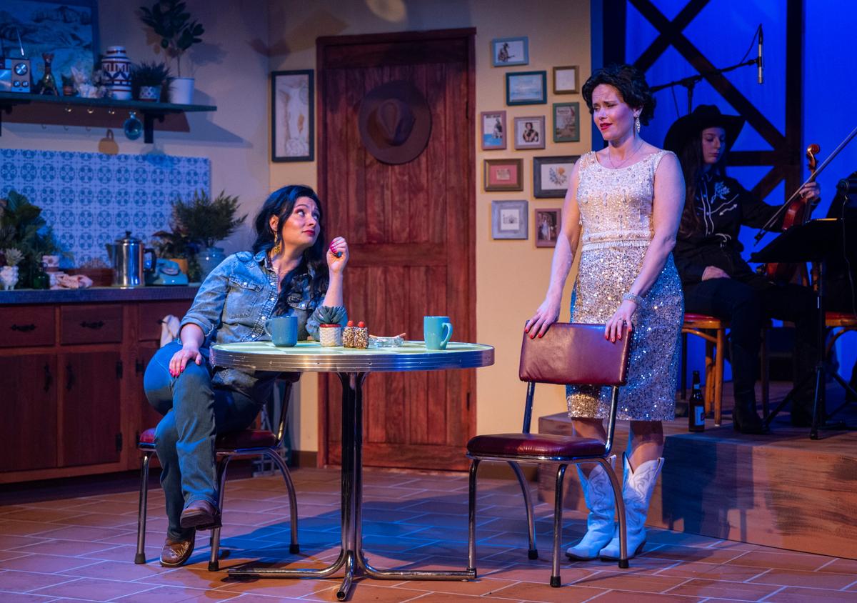 A Soulful and Engaging ‘Always ... Patsy Cline’