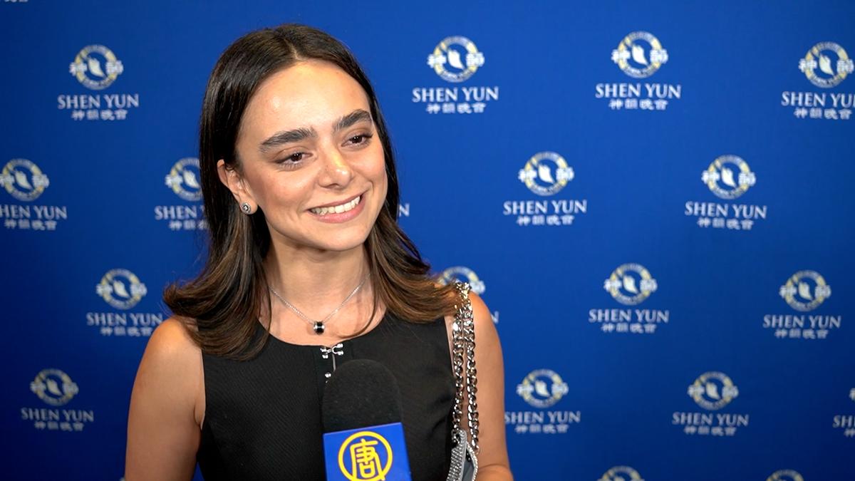 Shen Yun Shows Strength, Delicacy, and Fluidity, Says Ballet Dancer