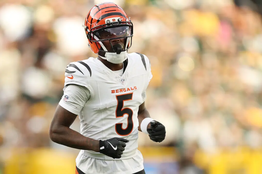 Tee Higgins Seeking First 1,000-Yard, 10-TD Season