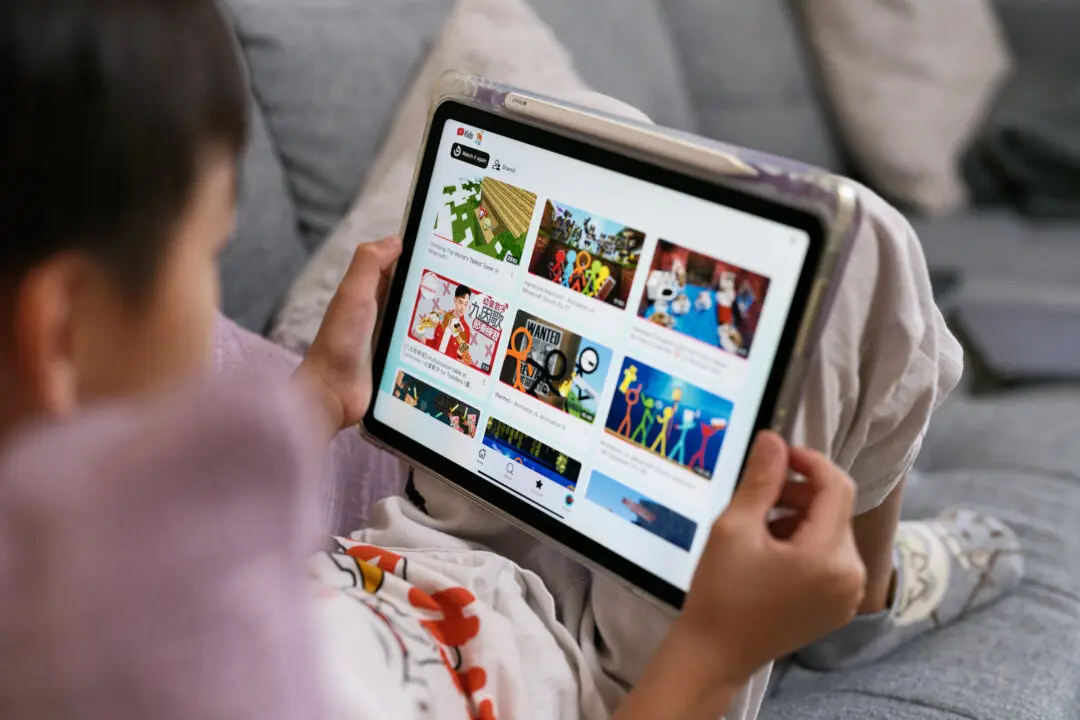 Digital Rights Group Says Social Media Ban Not Working, Call for Algorithm to Be Exposed