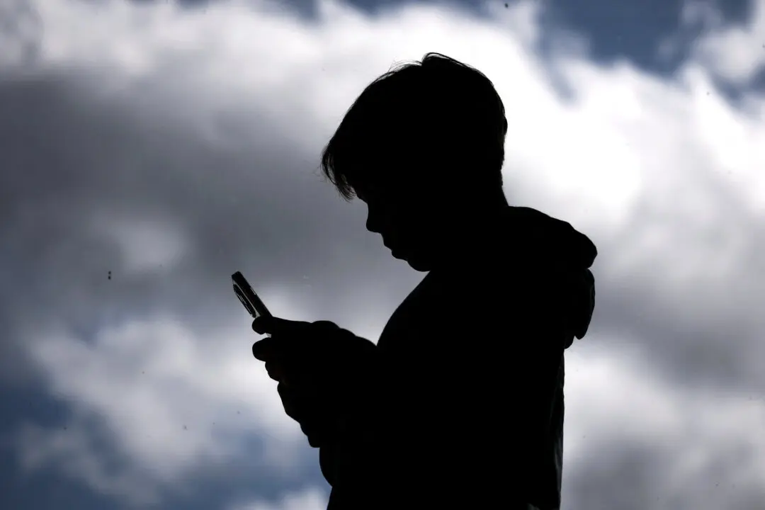 Surgeon General Advisory Warns About Screen Time for Children