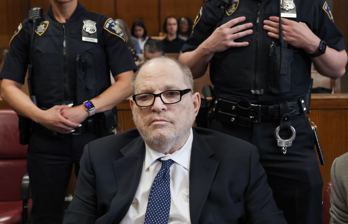 Judge Declares Mistrial in Harvey Weinstein’s Rape Retrial After Jury Deadlocks