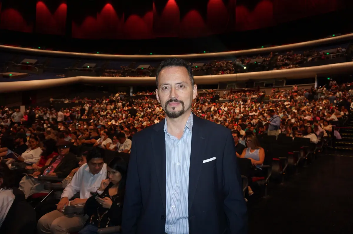 Mexican Political Commentator Praises Shen Yun for Combating Tyranny ‘Through Art and Poetry’