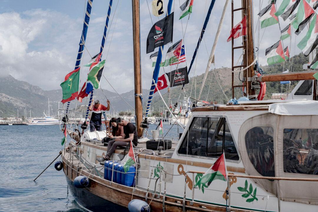 11 Australians Reportedly Detained by Israel During Gaza Aid Flotilla