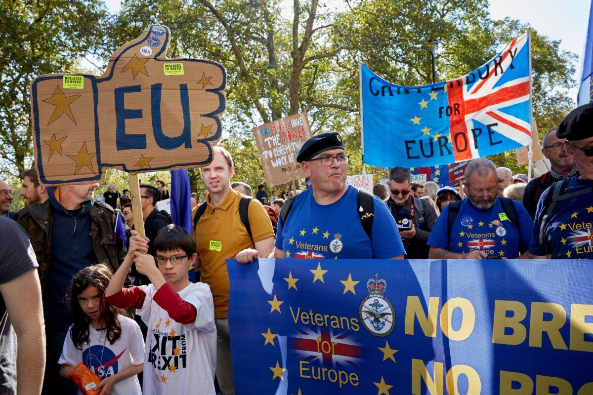 Anti-Brexit protesters march along Piccadilly in London on Oct. 28, 2018. (Alex McBride/Getty Images)