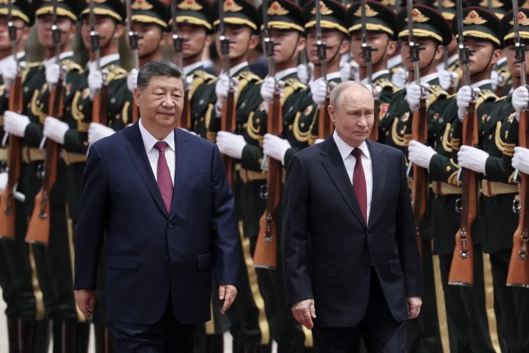 Putin Meets Xi, Both Hail Progress In China–Russia Strategic Ties