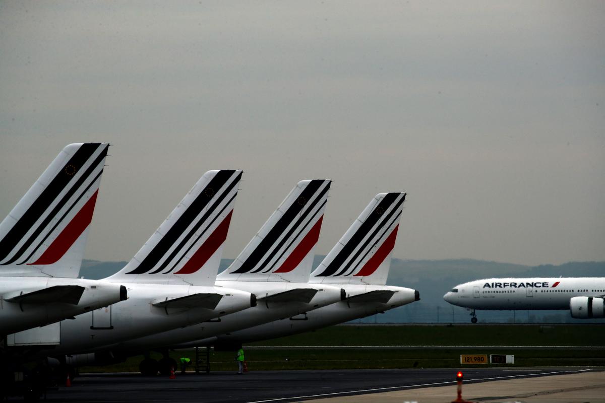 Air France Flight Diverted to Montreal Amid US Ebola Travel Restrictions