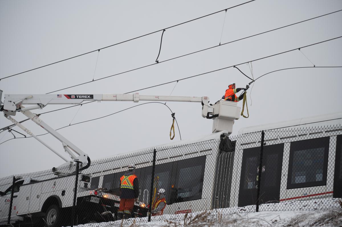 Feds Working With City of Ottawa to Ease Public Service Transit Woes: Memo
