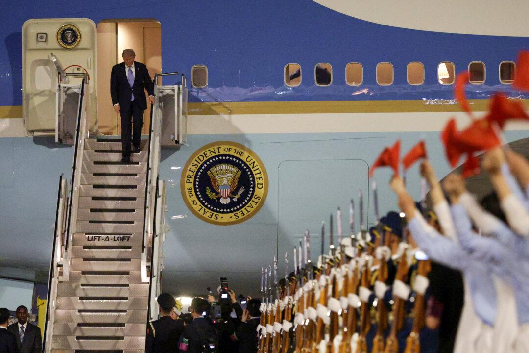 Trump–Xi Summit Seeks to Stay the Course