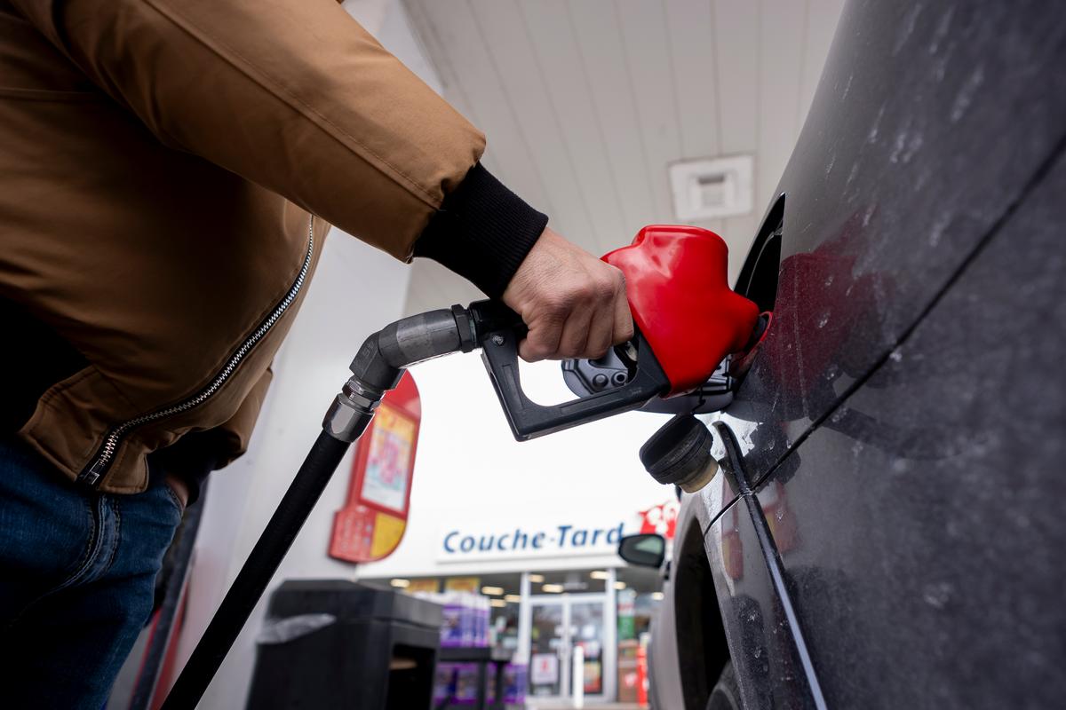 Higher Sales at Gas Stations as Prices Rise Boost Retail Sales in March