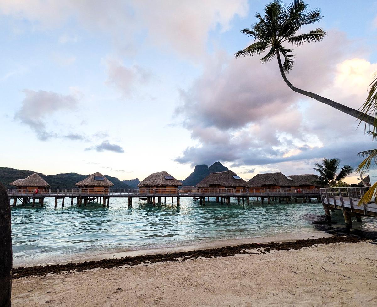 Falling for Rustic Bora Bora