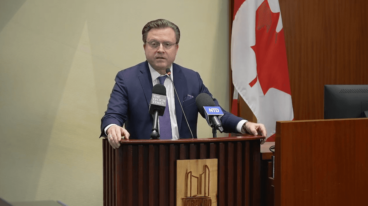 Journalist Jan Jekielek Warns Toronto Audience About China’s Killed-to-Order Organ Harvesting System