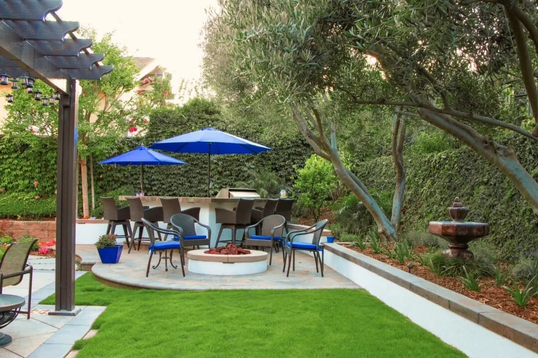Ask the Builder: Creating Outdoor Rooms