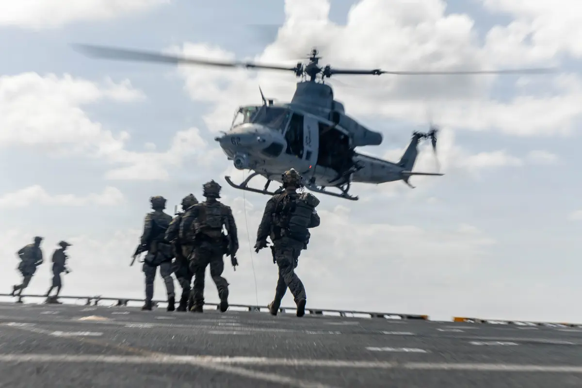 1,300 More US Marines, Sailors Join Caribbean Buildup as Pressure on Cuba Mounts