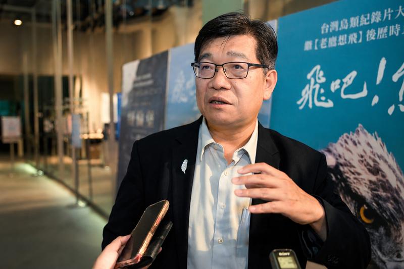 Tamkang University associate professor Cheng Chin-mo attends the VIP screening of “Unbroken: The Untold Story of Shen Yun” at SPOT-Huashan Cinema in Taipei on May 28, 2026. Cheng said the film illustrates how fear can be used to pressure free and democratic societies. (Sung Pi-lung/The Epoch Times)