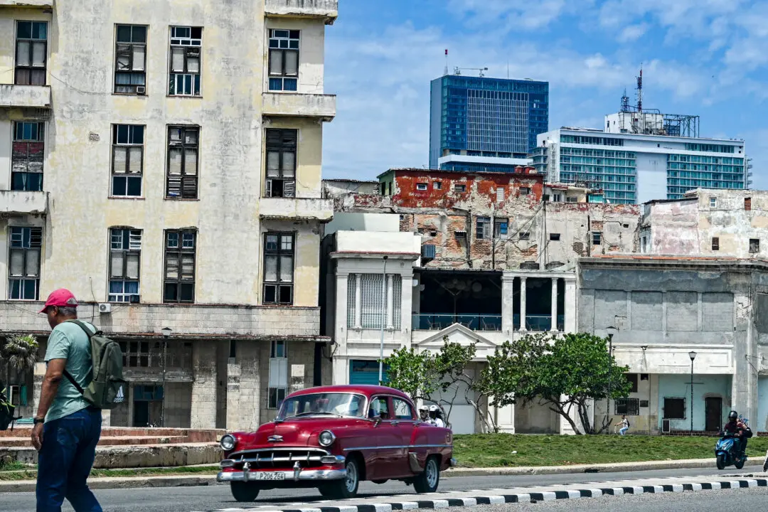 Trump Admin Tightens Squeeze on Cuba With Sanctions on Díaz-Canel, Others