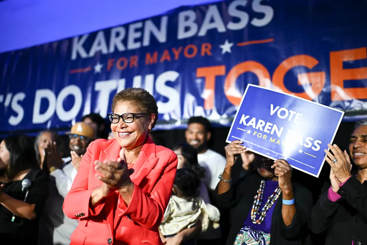 Bass Advances to Runoff in LA Mayor’s Race; Pratt, Raman Vie for Remaining Spot