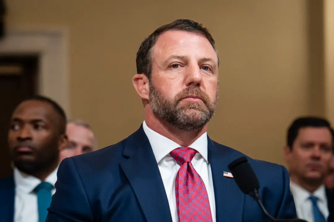 Trump Admin Located 146,000 Missing Unaccompanied Migrant Children so Far, Mullin Says