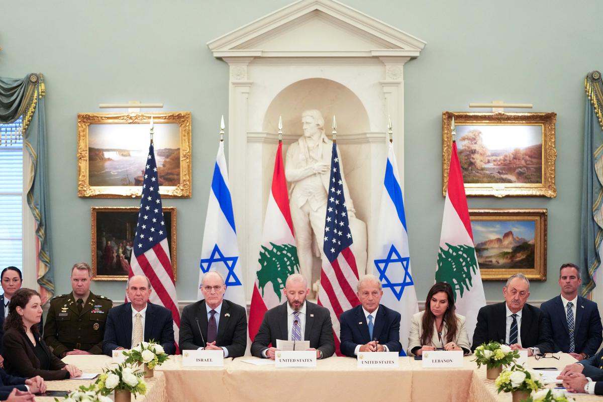 Israel, Lebanon Agree to Ceasefire