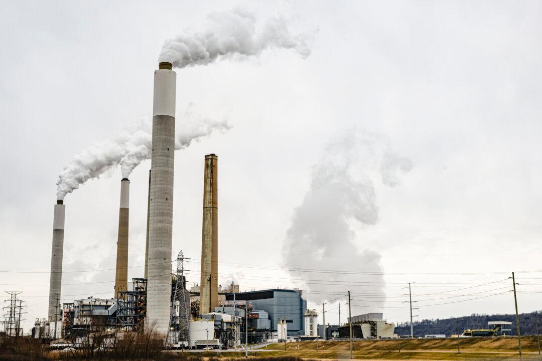 Trump Preparing $700 Million Coal Support Package