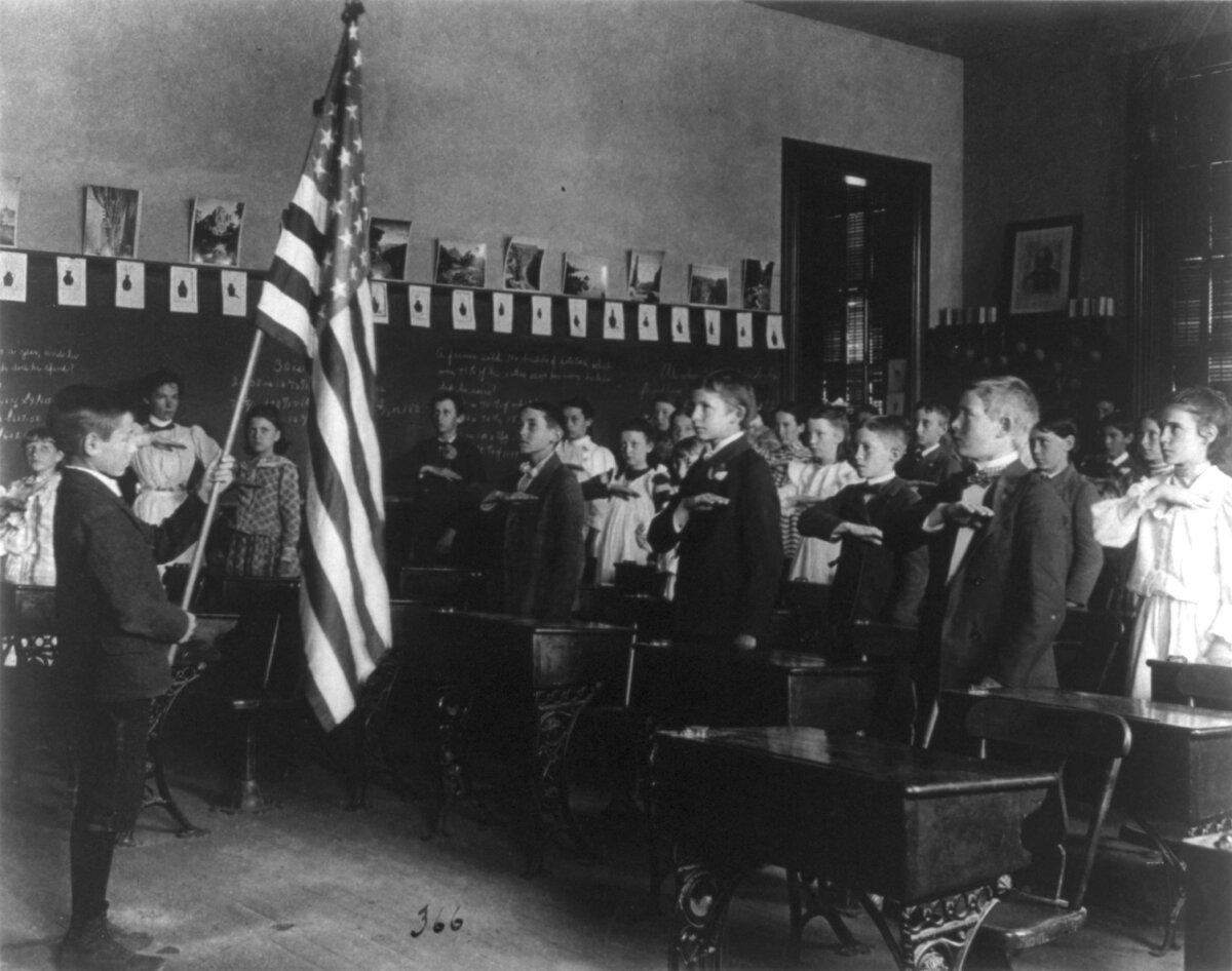 Schoolchildren in 1899 reciting the Pledge of Allegiance. Library of Congress. (Public Domain)