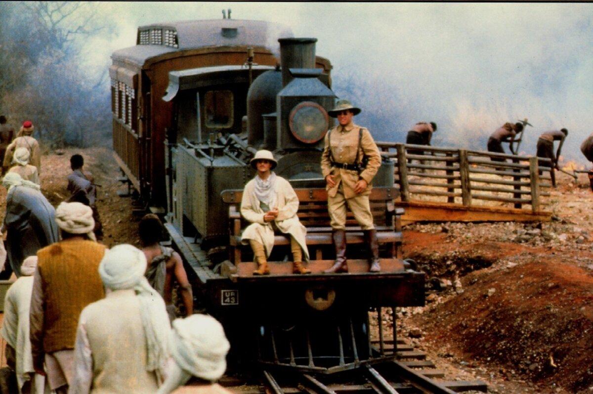 Col. John Henry Patterson (Val Kilmer, C) is tasked with building a railroad, in “The Ghost and the Darkness.” (Paramount Pictures/MovieStillsDB)