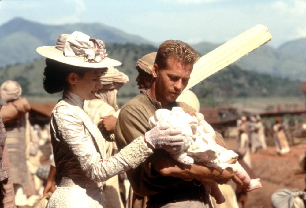 Helena Patterson (Emily Mortimer) and Col. John Henry Patterson (Val Kilmer), in “The Ghost and the Darkness.” (Paramount Pictures/MovieStillsDB)
