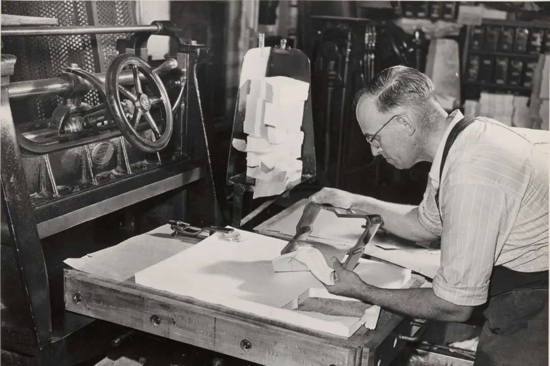 Engraved Perfection: Crane’s Legacy of Finely Crafted Stationery