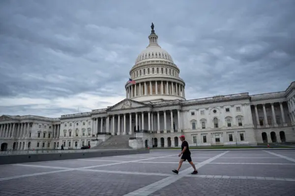 As Spy Law Nears Expiration, Lawmakers Mull Short-Term Renewal
