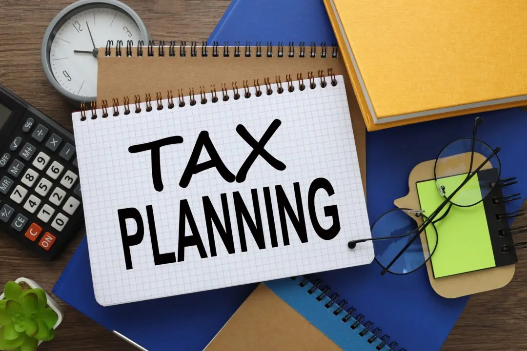 Five Tax Moves to Make Before December 31 That Most People Miss