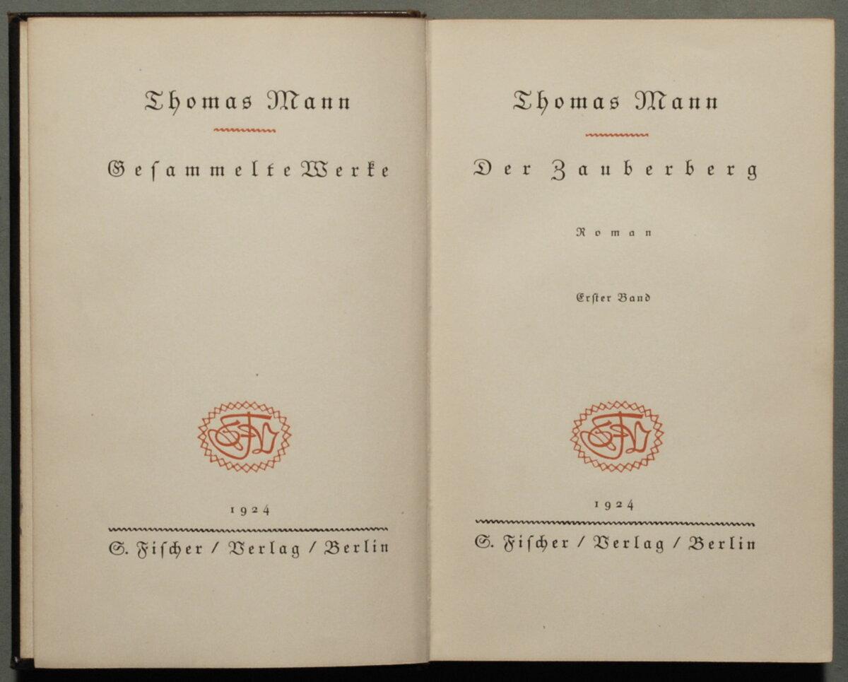 Thomas Mann’s novel explores the triumphs of the human spirit—and the beautiful, tragic music that sustains it. (Foto H.-P.Haack/<a href="https://commons.wikimedia.org/wiki/File:1924_Der_Zauberberg_%281%29.jpg">CC BY-SA 3.0</a>)